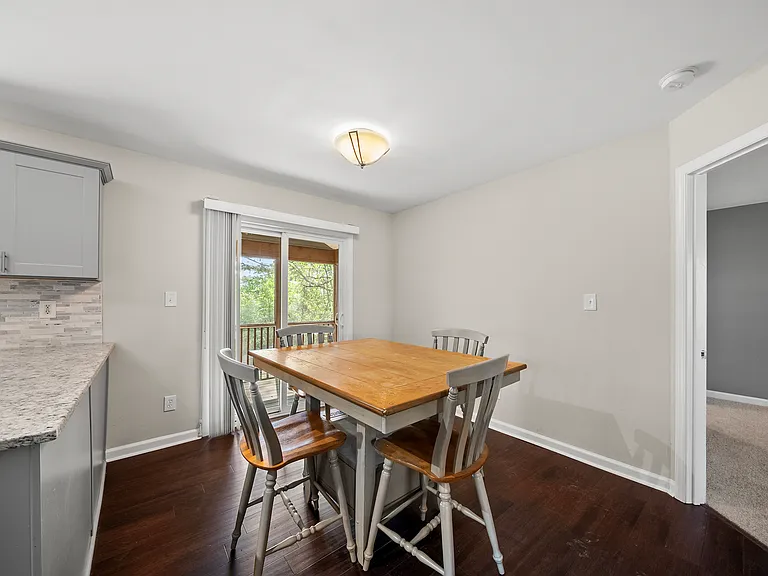 8324 Bellingham Cir — Photo 6