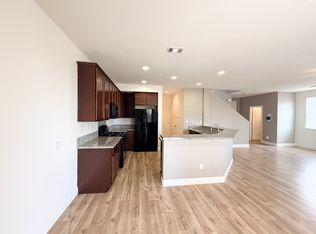 3586 Bur Oak Rd, San Bernardino, CA 92407