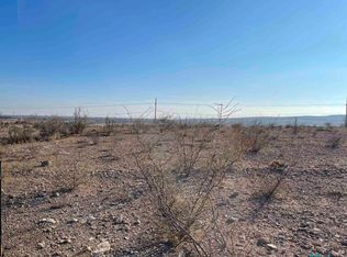 3005 Apple St, Carlsbad, NM 88220