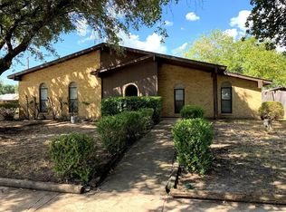 2929 Pinewood Dr, Garland, TX 75044