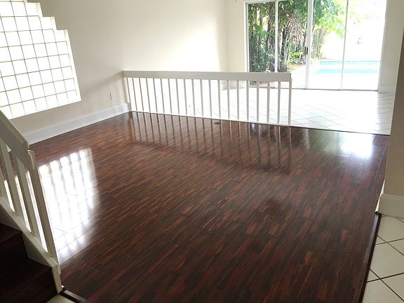 4th image of 14929 SW 132nd Ave
