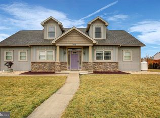 702 Southwood Dr, Shippensburg, PA 17257