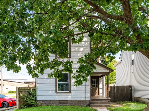 1305 Schaeffer St, Dayton, OH 45404