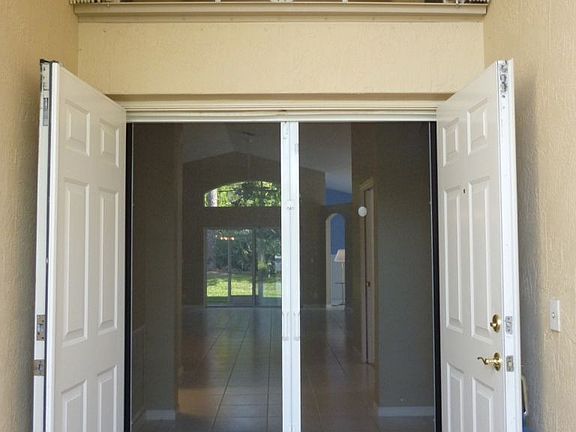 2nd image of 10662 Grande Palladium Way