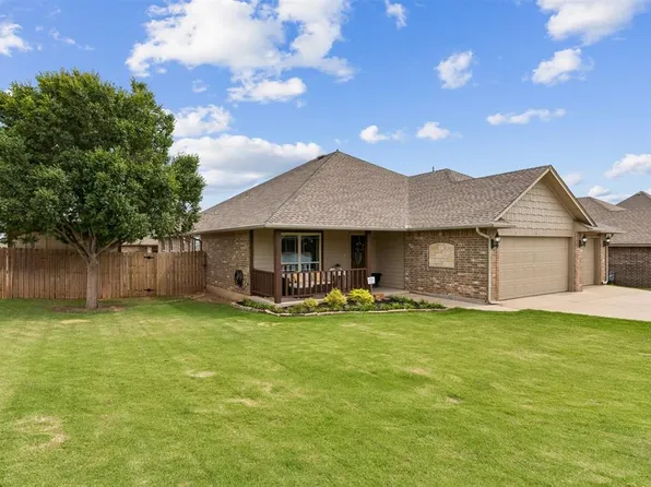 11321 NW 7th St, Yukon, OK 73099