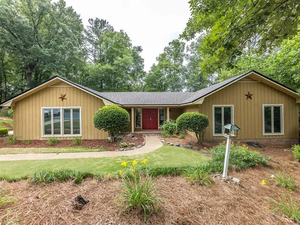 3 Seaton Ct, Columbus, GA 31909