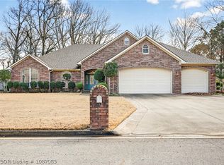 2905 Carrington Pointe Rd, Fort Smith, AR 72903