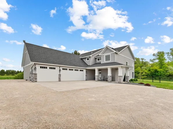 4163 Canary Rd, Grasston, MN 55030