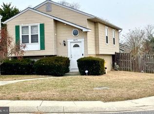 8075 Outing Ave, Pasadena, MD 21122