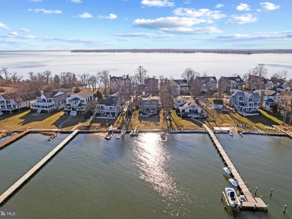3803 Thomas Point Rd, Annapolis, MD 21403