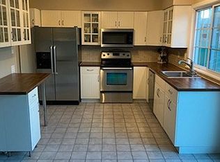 7514 Leeward Dr, Galveston, TX 77551