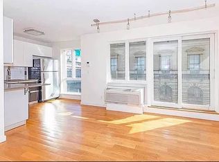 396 Bedford Ave #3A, Brooklyn, NY 11249