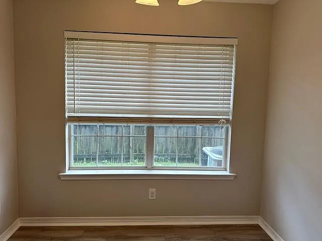 2719 Rosebud Dr — Photo 15