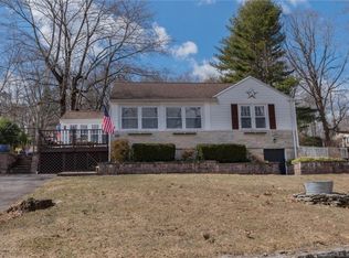 281 Lake Shore Dr, East Haddam, CT 06423