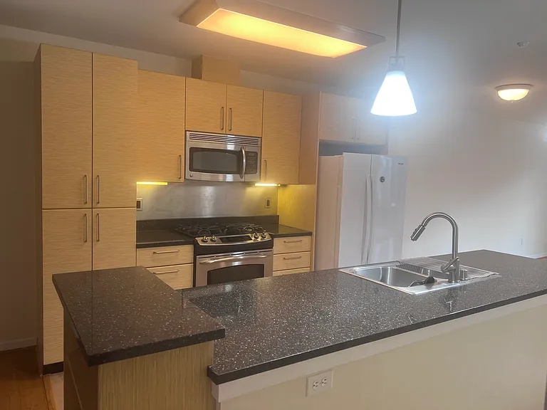 1530 NW Market St #502 — Photo 3