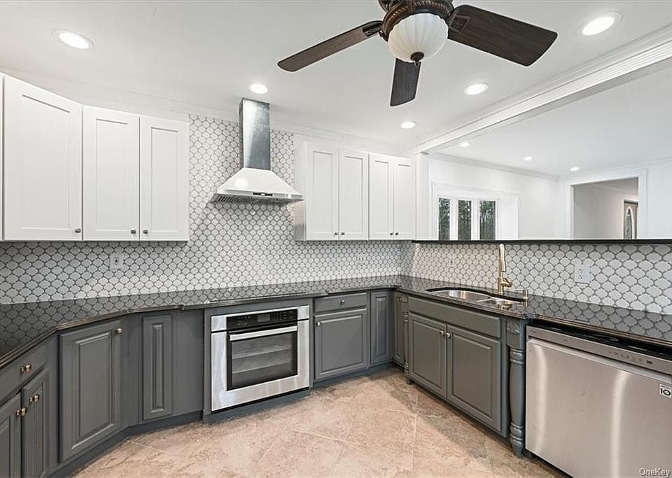 Easy Grey and Beige Kitchen Ideas 2024 - AtOnce