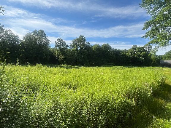 4th image of 233 Post Office Road