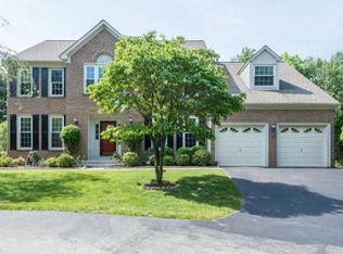11 Castlewall Ct, Lutherville Timonium, MD
