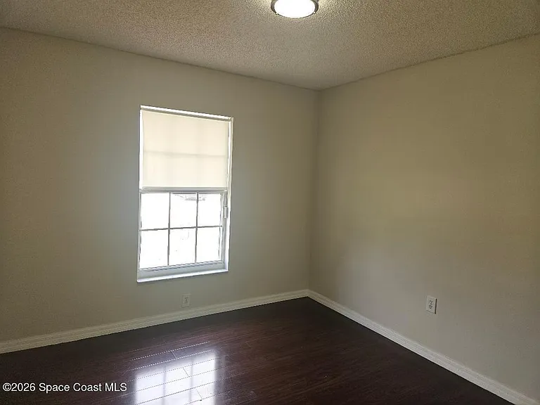 842 Aruba Ave SE — Photo 10