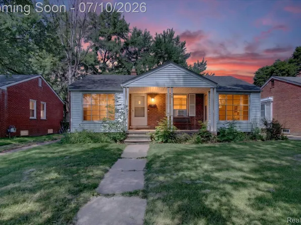 17125 Lennane St, Redford, MI 48240