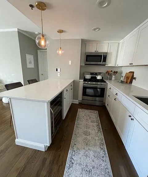 621 Monroe St #2B — Photo 2