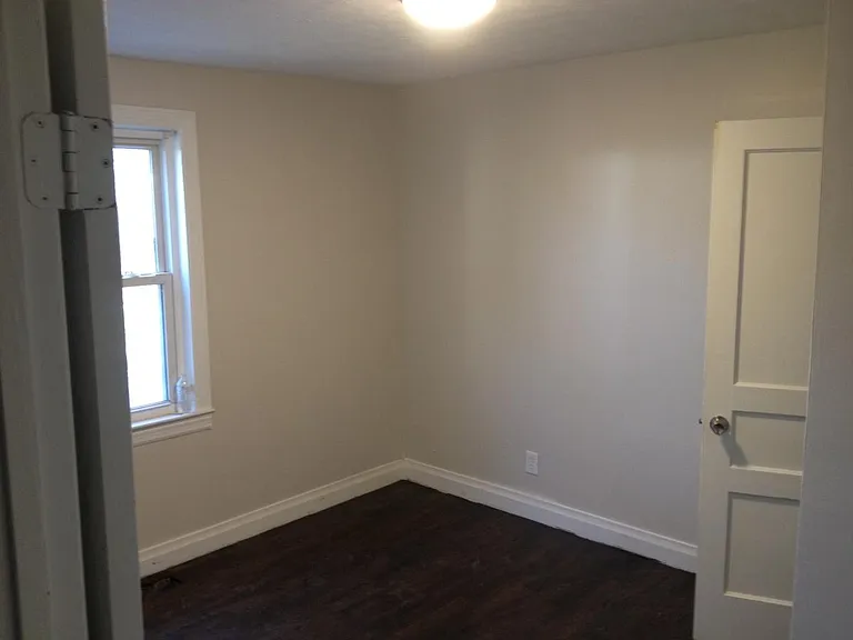 823 Marina St — Photo 8