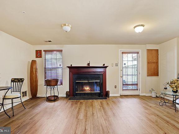 4th image of 18843 Harmony Woods Ln