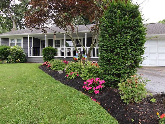 3rd image of 16 Huber Pl