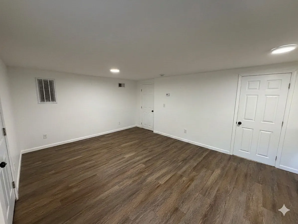 1 bed, 725 sqft, $1,200 — Photo 2