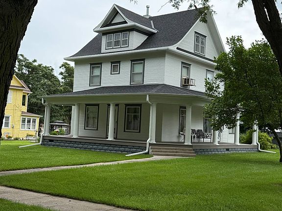 2nd image of 512 S Maltby Ave