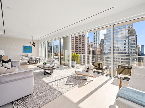 4th image of 200 E 59th St APT 29E