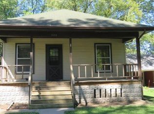 1003 Bell Ave, Pontiac, IL 61764