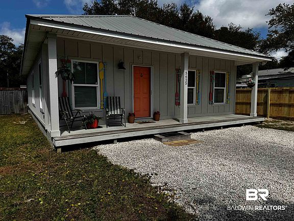 3rd image of 5625 Georgia St