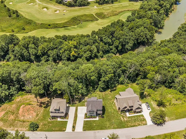 420 Stonemeadow Rd — Photo 9