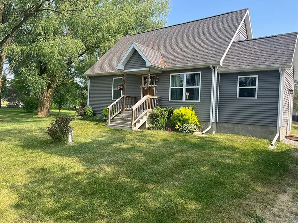 8824 North St, Vassar, MI 48768