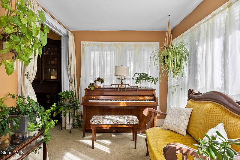 4th image of 2165 Story Avenue
