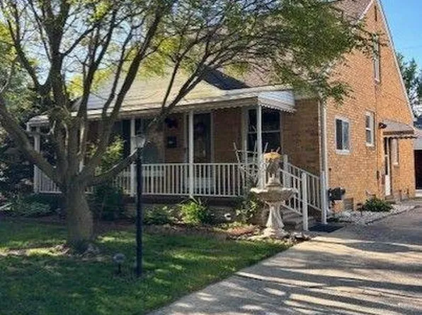 1720 Harwood Ave, Royal Oak, MI 48067