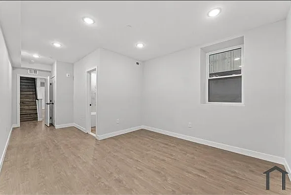 847 N 42nd St #1 — Photo 3