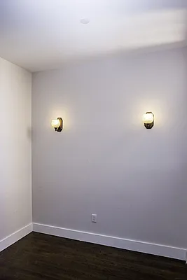 Rented by Nooklyn NYC LLC | media 44