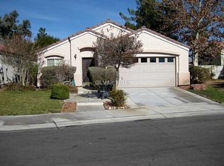8404 Gracious Pine Ave, Las Vegas, NV 89143