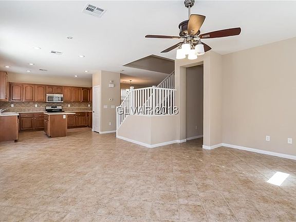 2nd image of 5621 Champagne Flower St