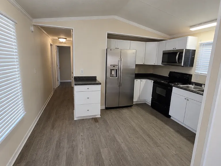 4014 Kerri Cir — Photo 2