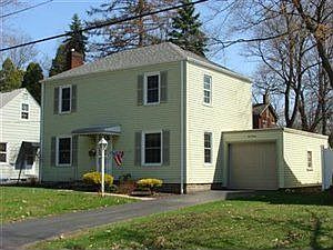 1st image of 590 N Howard Ave