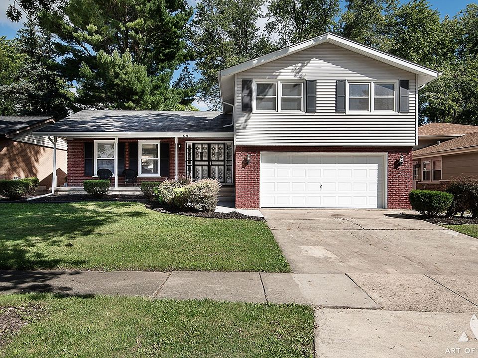 1st image of 4238 Applewood Ln