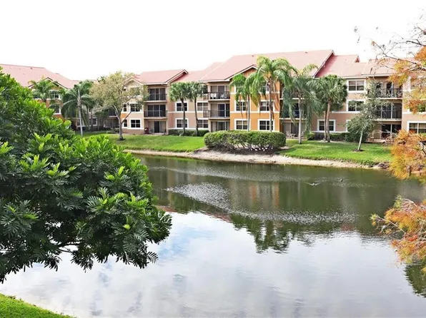 8891 Wiles Rd APT 303, Pompano Beach, FL 33067