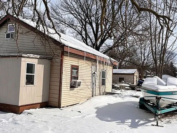 805 S Union St, Attica, IN 47918