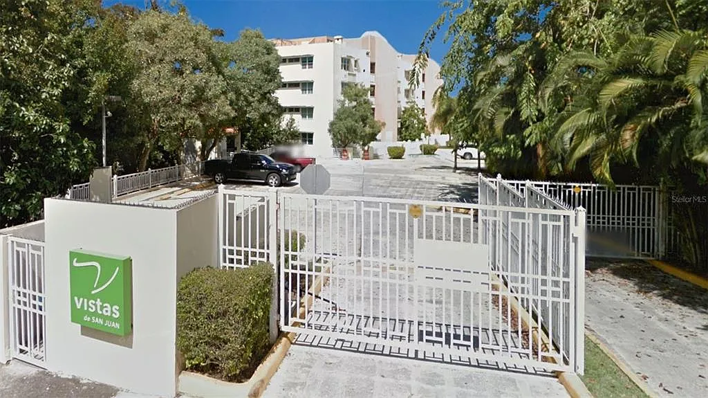 3 bed, 2.5 bath, 1574 sqft, $1,900 — Photo 1
