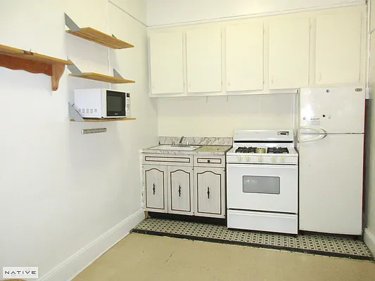 Rented by Native Real Estate LLC | media 6