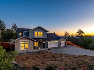 3684 Crown Hill Drive, Santa Rosa, CA 95404
