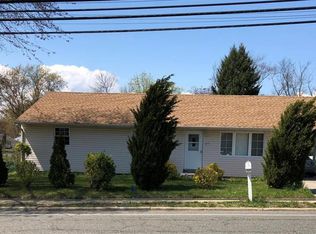 3215 W Bangs Ave, Neptune, NJ 07753